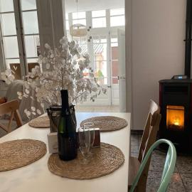 Casa Olivera- apartament al Passeig Font Vella