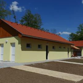 Familia Camping Balaton, Hotel in Balatonőszöd
