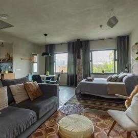 De oude slaght- luxe suite met buitensauna, Hotel in Zaandam
