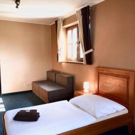 Penzión Kingo, hotel a Nemšová