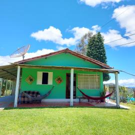 Casa aconchegante na roça c/ piscina/churrasqueira
