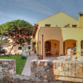 Agriturismo Ca' Di Trincia, hotel in Pietra Ligure