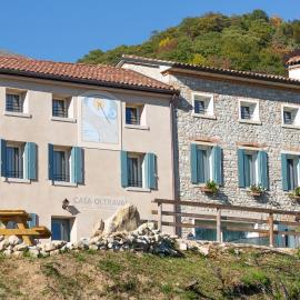 Casa Oltraval