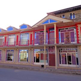 Tubram S Ailəvi Qonaq Evi, hotel in Sheki