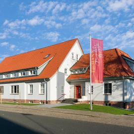 Tiemanns Boardinghouse, hotel Lemfördében