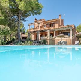 Finca Bosc de Can Alou by Mallorca House Rent