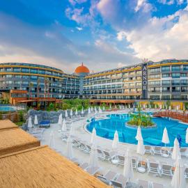 Arnor De Luxe Hotel & Spa
