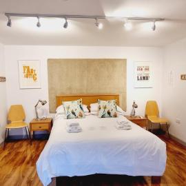 B - Simply Rooms