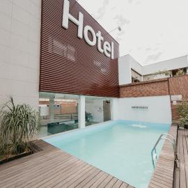 Hotel Metropolitano, hotel v mestu Coronel Fabriciano