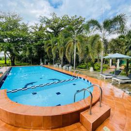 Tishan Holiday Resort: Polonnaruwa şehrinde bir otel