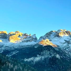 Dolomiti House, hotel sa Pinzolo