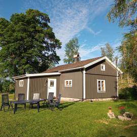 Kilsborgs Gård - Lakehouse, Hotel in Svanskog