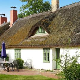 Reihenhaus Vieregge in Deutschland mit Terrasse