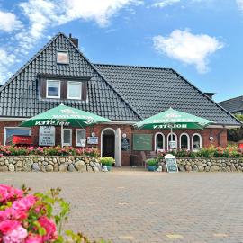 Hotel und Restaurant Petit Robby, khách sạn ở Wenningstedt