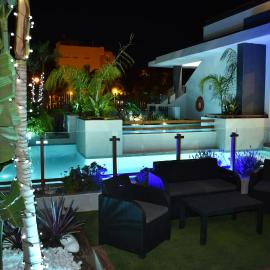 APART TURISTICOs MARINE REST LA MANGA -JARDINES Y PISCINAS PRIVADOS-