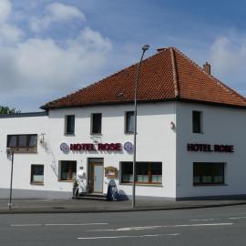 Hotel Rose, hotel em Warburg