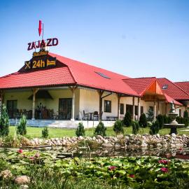 Zajazd Bachus, hotel v destinaci Czarnocin