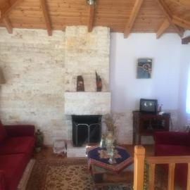 Ionas House, Hotel in Líppa