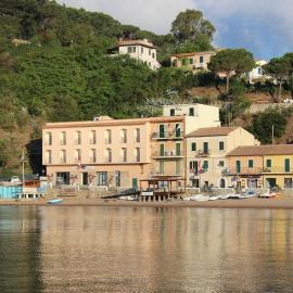 Hotel l'Approdo, hotel em Porto Azzurro