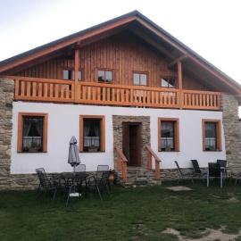 Apartmány Diana, hotel u gradu Lužice