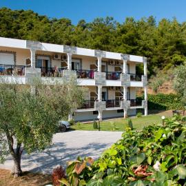 Garden Studios Thassos Town, hotel en Limenas