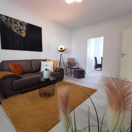 Ferienhaus Westermann, 4 Schlafzimmer, Waschmaschine, Trockner, Businesswohnung, Monteurzimmer, hotel in Salzgitter