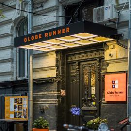 Globe Runner Rooms & Dorms