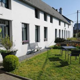 La Ferme aux Charmes, hotel v destinácii Solre-le-Château