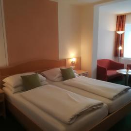 Landhotel-Restaurant Willingshofer, hótel í Gasen