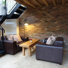 The Workshop, in 18th century Lothersdale Mill, BD20 8EN、キースリーのホテル