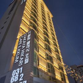 EKklim Classic Hotel, hotel v destinaci Pchjongtchek