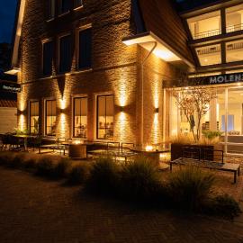 Hotel Molenzicht, хотел в Нес