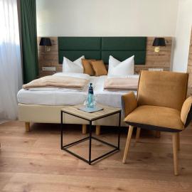 Hotel Hochfirst, khách sạn ở Lenzkirch