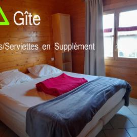 Gîtes Bon Air, hotel u gradu 'Saint-Flour'
