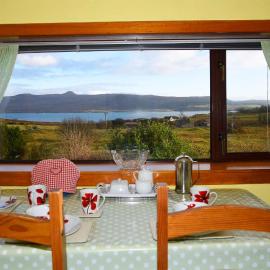 Bramble Cottage, Hotel in Ollach