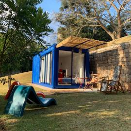 Container guesthouse Granja Viana -Cotia