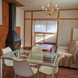 Casita independiente con jardín y chimenea., hotel in Cercedilla