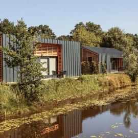 Dutchen Suitelodges Gooilanden – hotel w mieście Loosdrecht