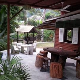 Green Season Cottage, hotel a Sungai Lembing