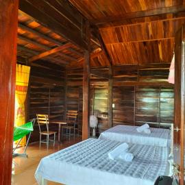 FOREST BREATH ECO-LODGE: Tân Phú şehrinde bir otel