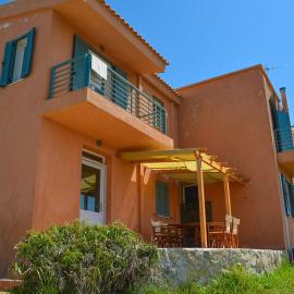 Alekos Beach Houses-Sundance Beach Resort