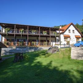 Hotel a restaurace U Vychopňů, hótel í Vsetín