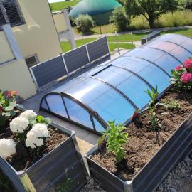 Ferienhof Broger FeWo Bergblickle mit Pool, hotel i Neukirch