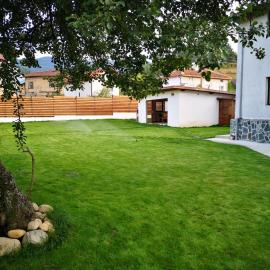 Algarte Guest House, hotel i Madzhare
