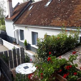 gite de la tour carrée, hotel in Montrichard