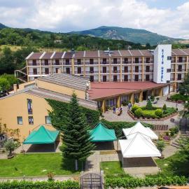 Hotel Kiris, hotell sihtkohas Viggiano