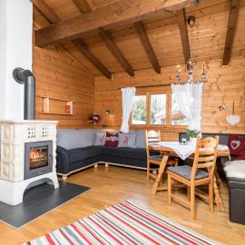 Alpen-Chalets Achensee، فندق في موراخ