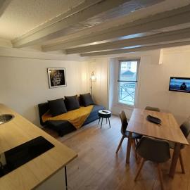 Cosy T2, hotel a Montbrison