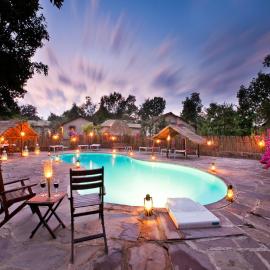 Sohāgpur में, होटल Forsyth Lodge