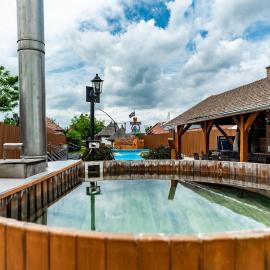 Bence Apartman, hotel in Tiszabábolna